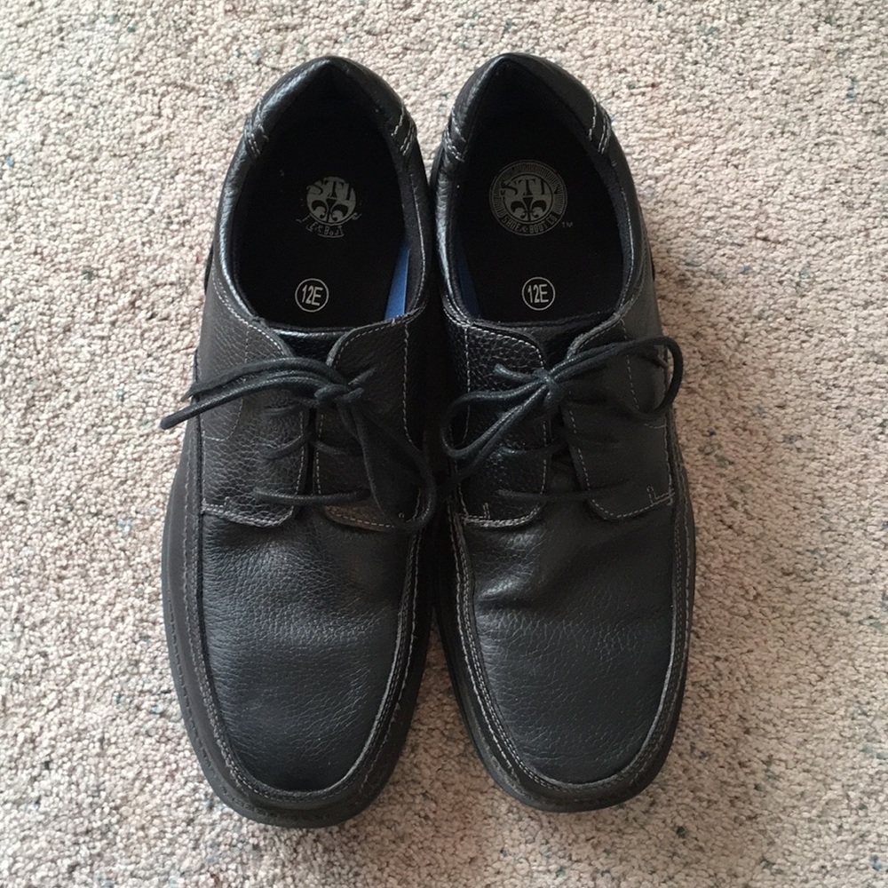 STL SHOE & BOOT CO. Black Leather Casual Shoes